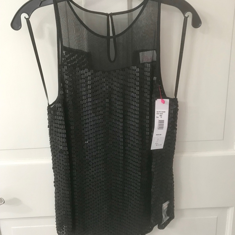 Sleeveless top